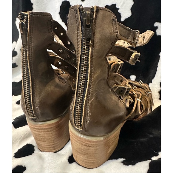 Freebird By Steven Women’s Cassandra Heeled Sandals Size 9 - Grey - Picture 7 of 9